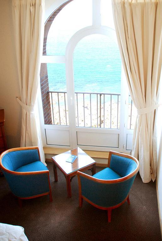 Le Manoir Du Sphinx Hotel Перос-Гирек Стая снимка